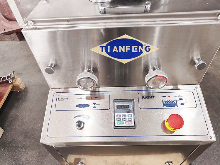 ZP5 Rotary Tablet Press Machine 2.2KW พลังงาน 900x800x1800mm สําหรับกระบวนการผลิตยา
