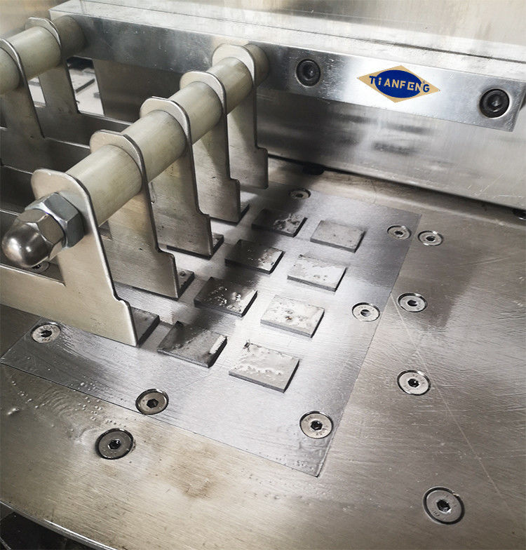 ZPW-4-4 ZPW-4-2 เครื่องบีบอัดแท็บเล็ตเครื่องอัดบล็อกอาหารบิสกิต