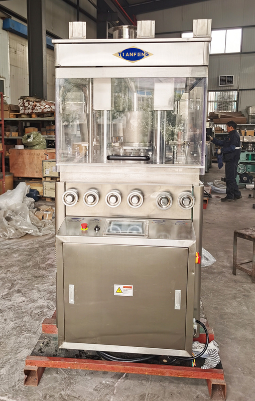เครื่องอัดโรตารีอุตสาหกรรมความเร็วสูงสำหรับผงยาเม็ด 7.5 KW